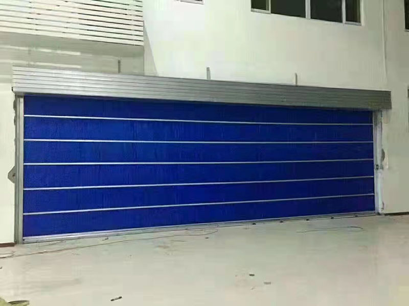 無(wú)機(jī)布防火卷簾門